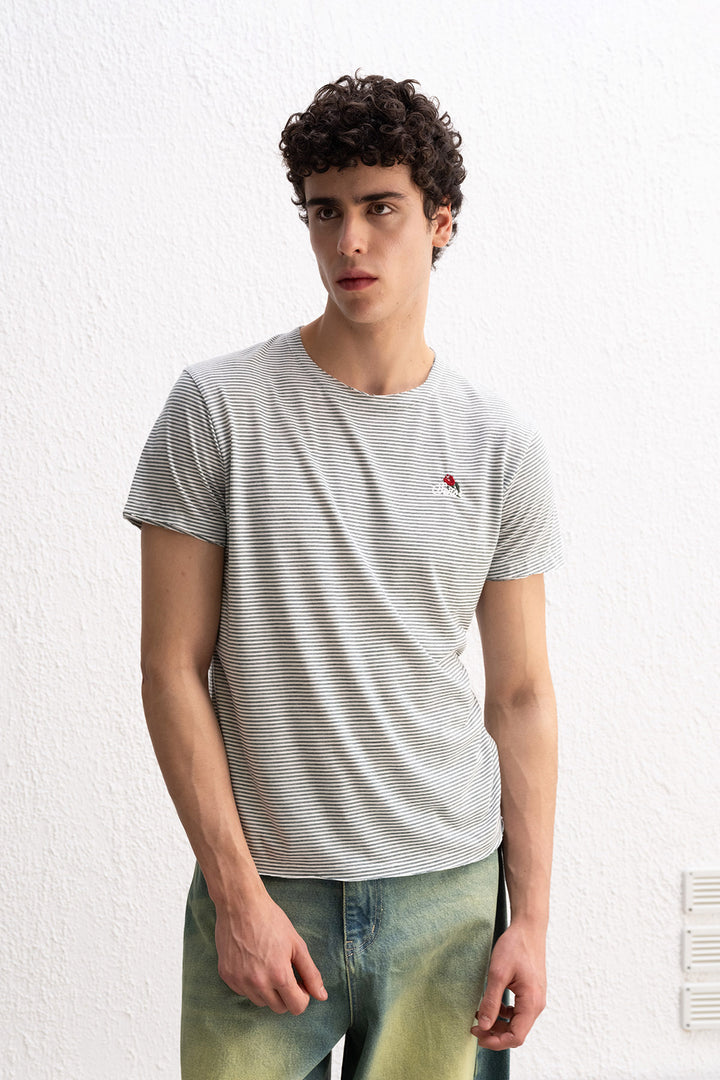 Giesto T-shirt vert à rayures avec détails de broderie - Vert