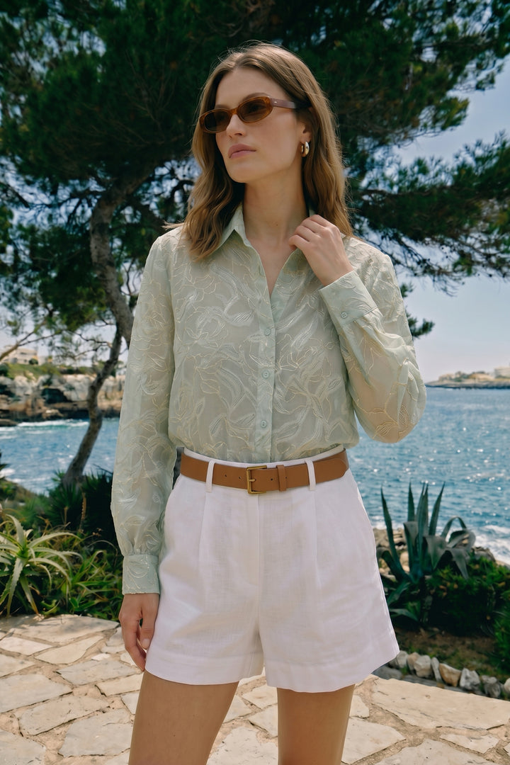 Sateen Chemise transparente avec détails brodés - Menthe