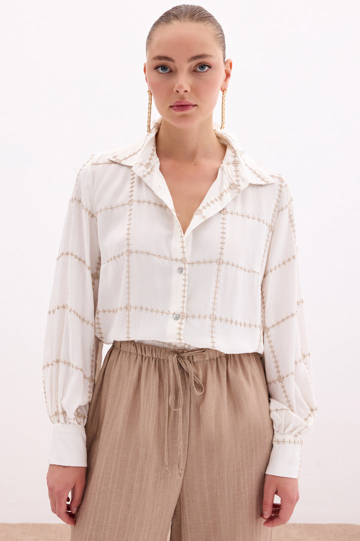 Sateen Chemise en viscose avec détails brodés - Beige