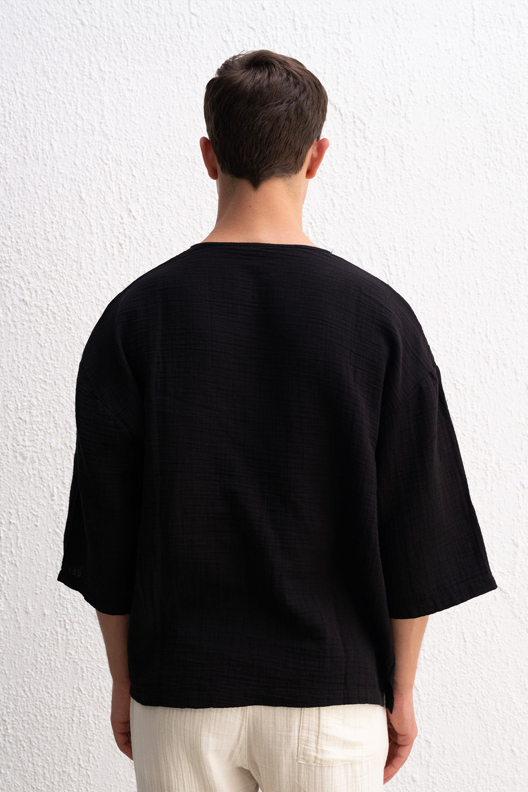 Giesto T-Shirt Noir Texturé Brodé - Noir