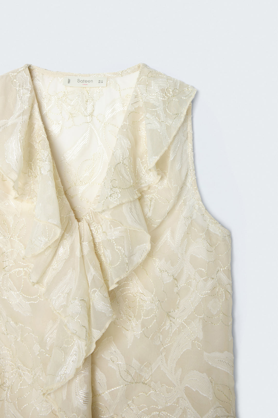 Sateen Blouse transparente avec détails en volants brodés - Beige