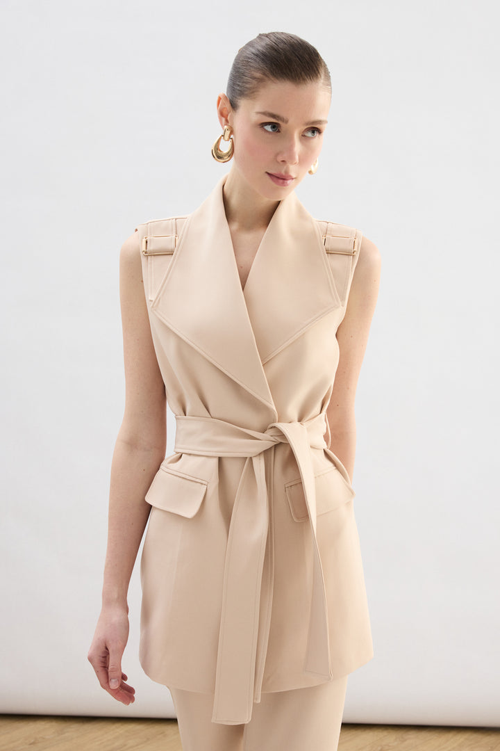 Sateen Gilet à ceinture avec accessoire d'épaule - Beige
