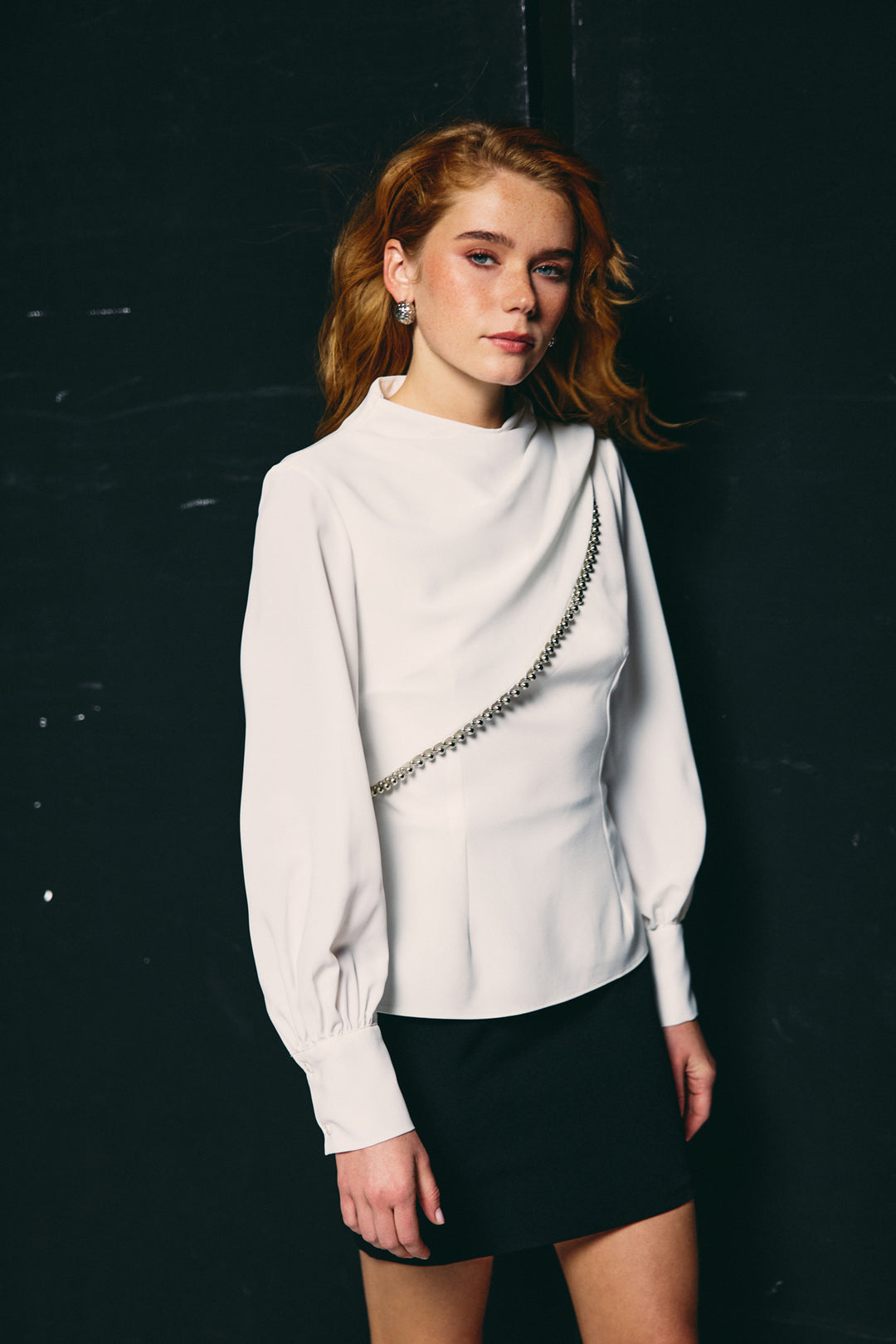 Sateen Blouse avec accessoire avant - Écru