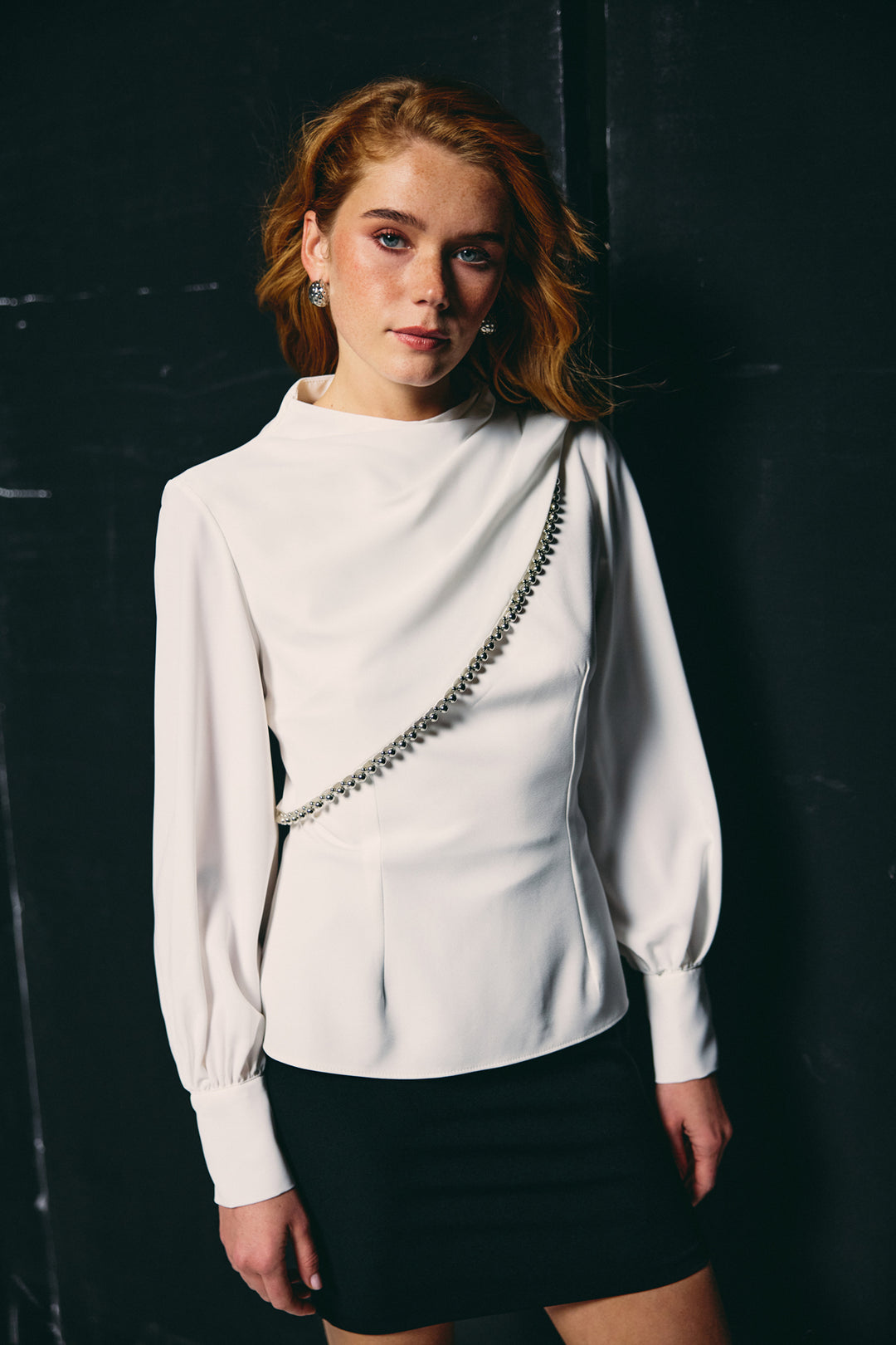 Sateen Blouse avec accessoire avant - Écru