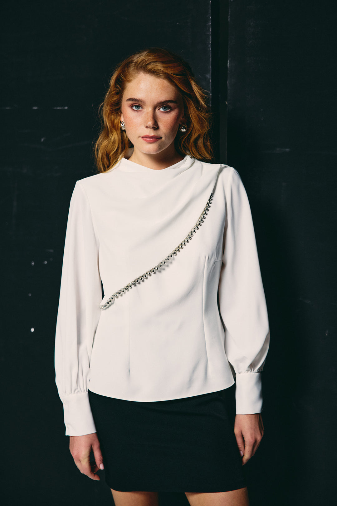 Sateen Blouse avec accessoire avant - Écru
