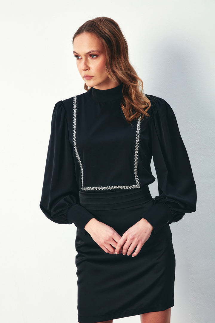 Sateen Blouse Détail Pierre Devant - Noir