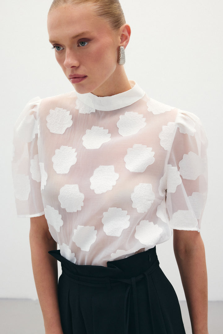 Sateen Blouse à manches courtes en organza - Écru