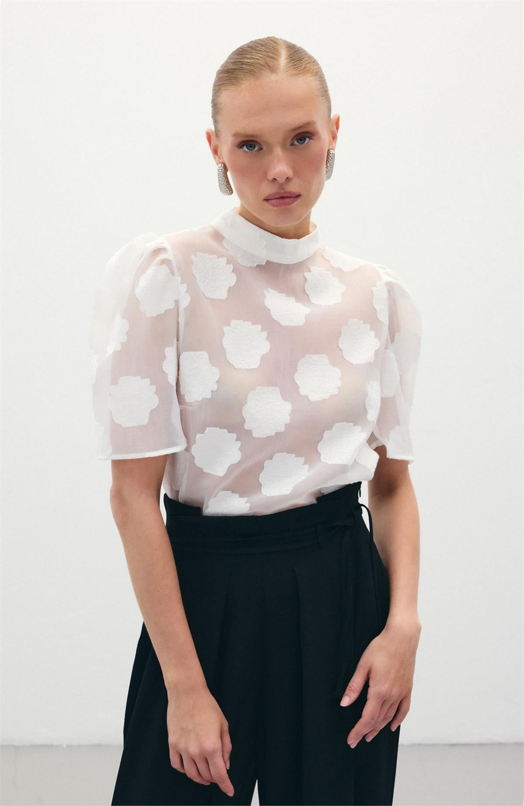 Sateen Blouse à manches courtes en organza - Écru