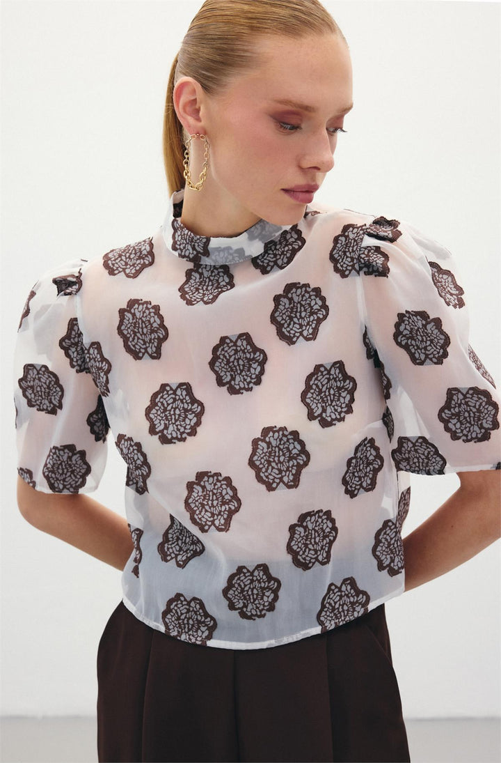 Sateen Blouse à manches courtes en organza - Marron