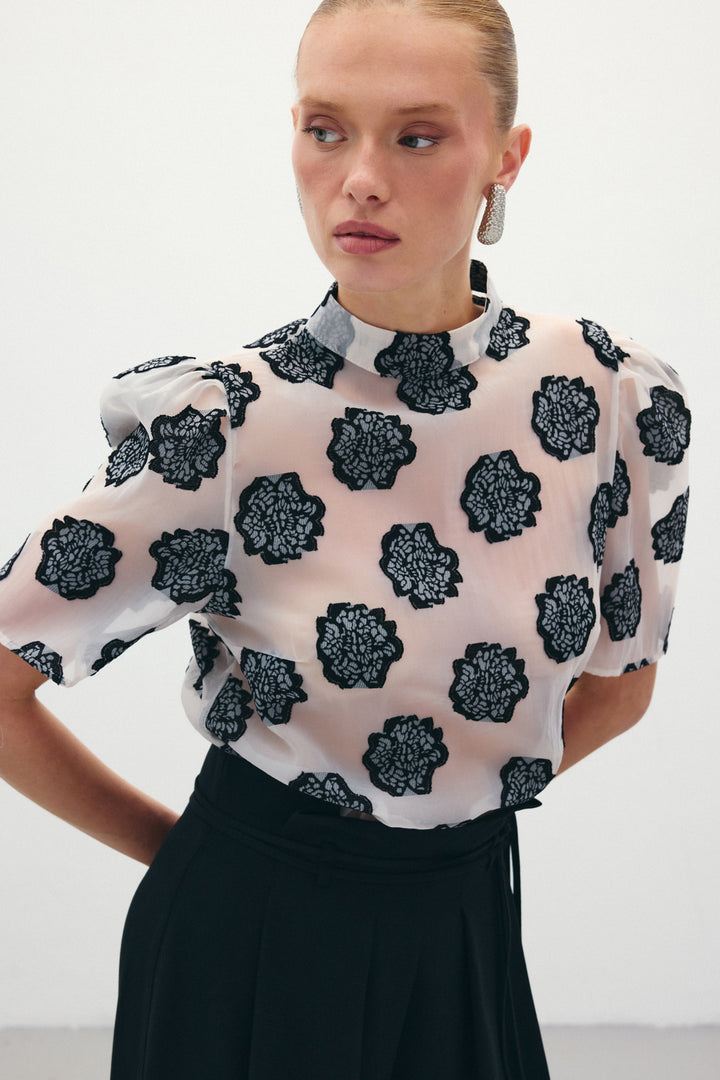 Sateen Blouse à manches courtes en organza - Noir