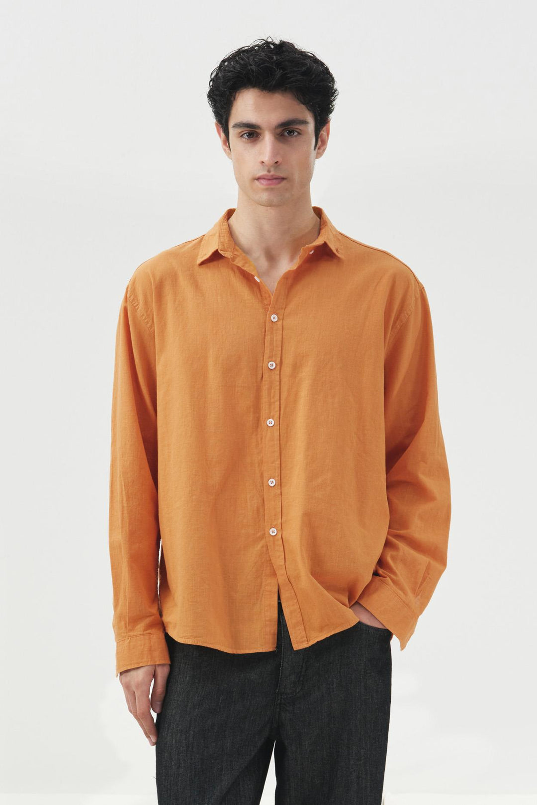 Giesto Chemise en lin frais orange oversize à plis tombants - Orange