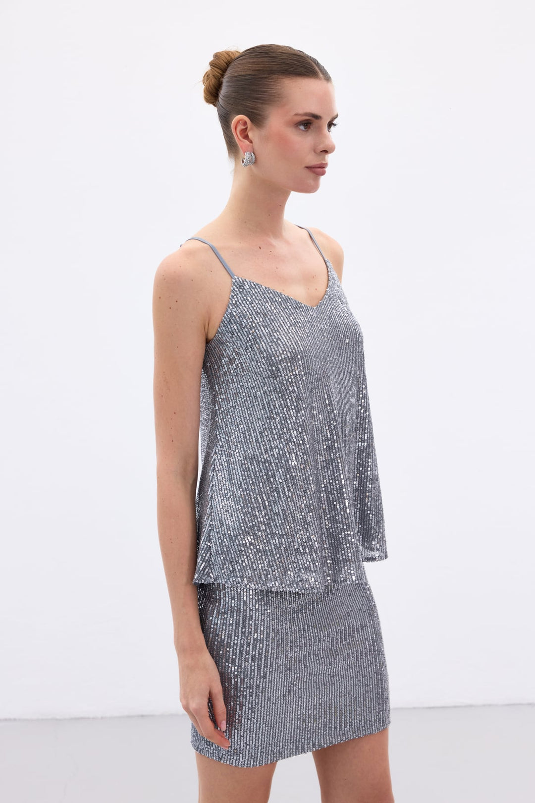 Sateen Top à Bretelles avec Détails Pailletés - Gris