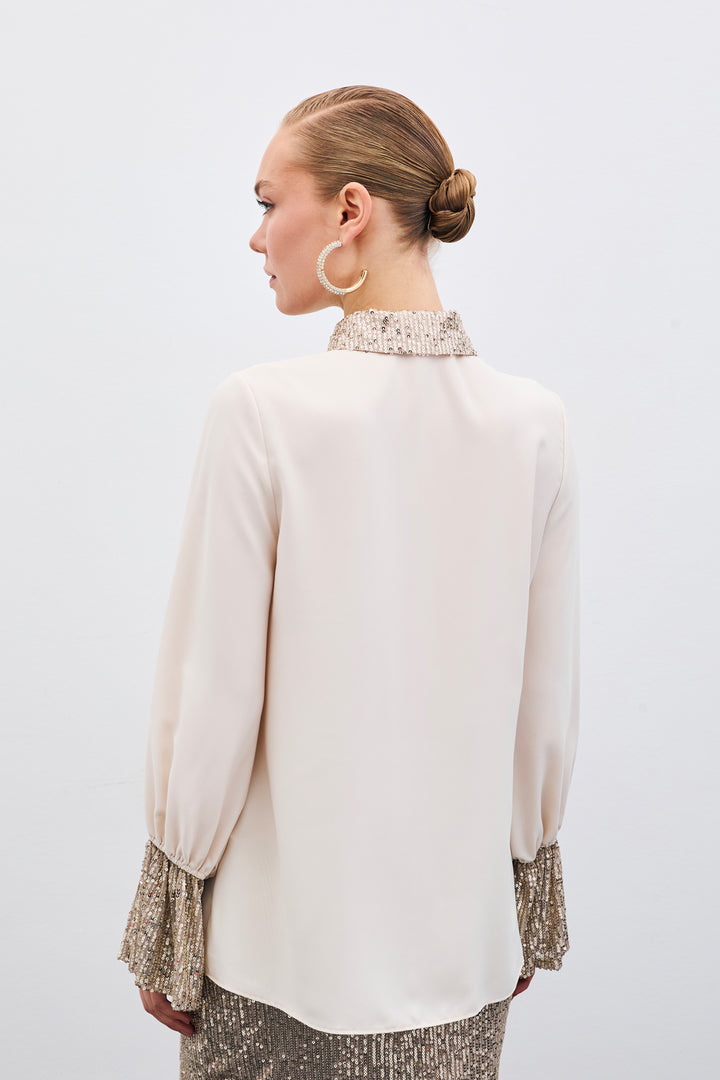 Sateen Chemisier avec Détails Paillettes - Beige