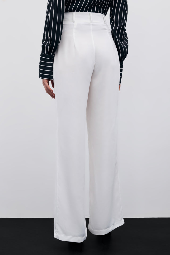 Sateen Pantalon en crêpe plissé - Écru