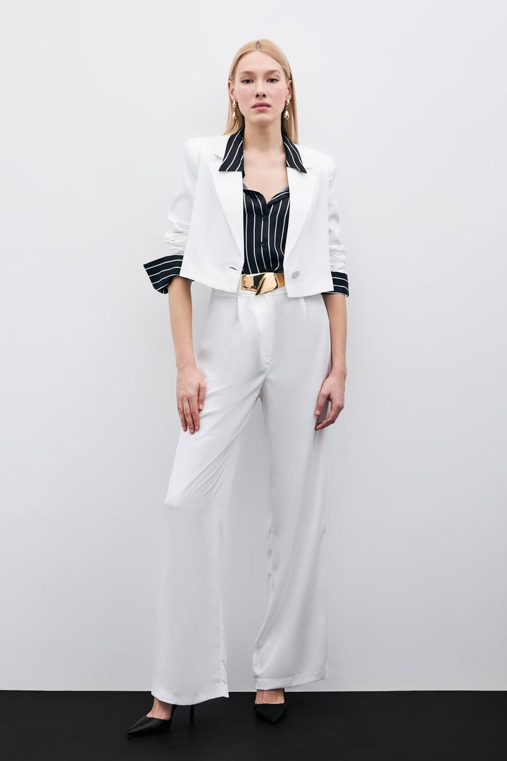 Sateen Pantalon en crêpe plissé - Écru