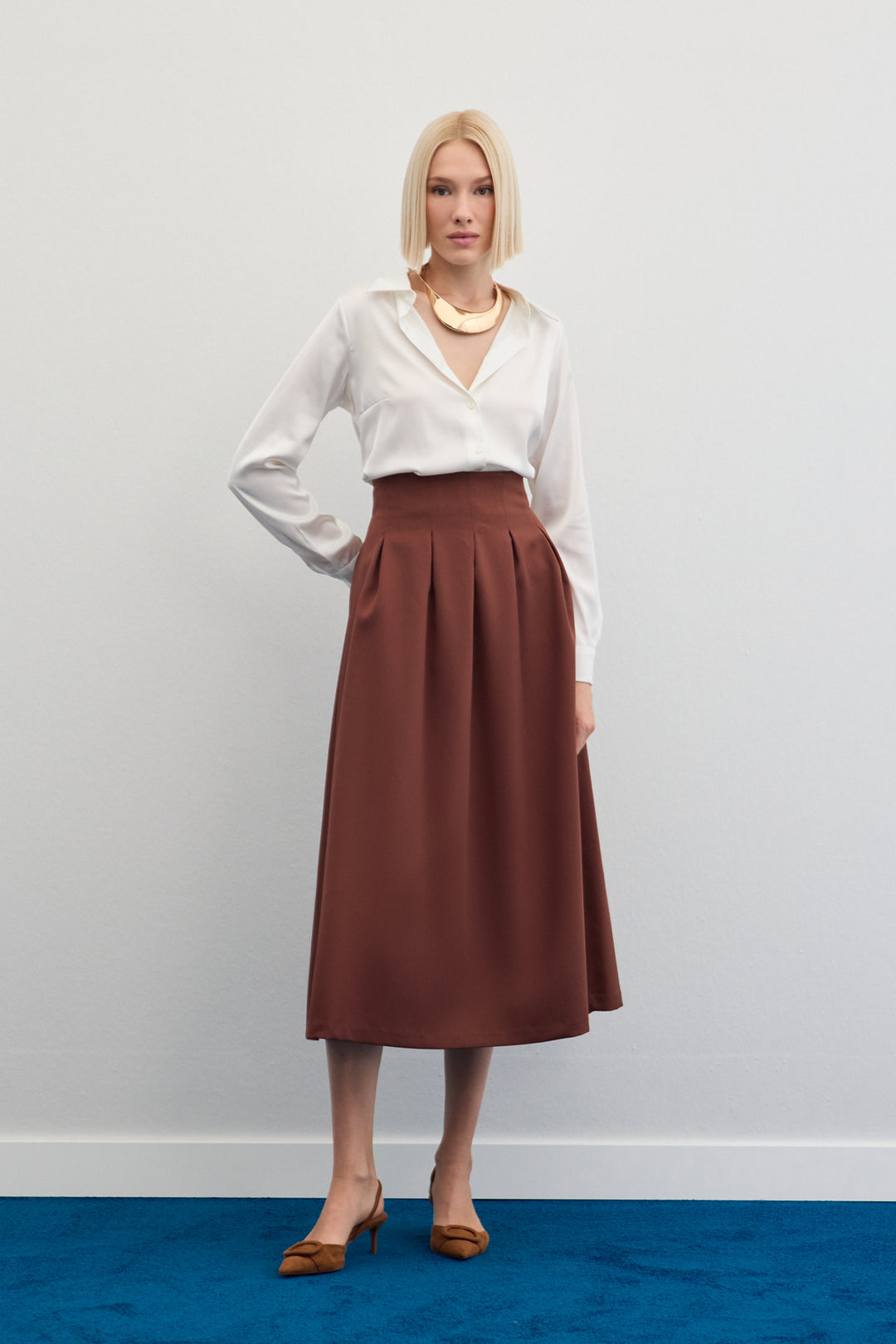 Sateen Jupe midi plissée - Marron