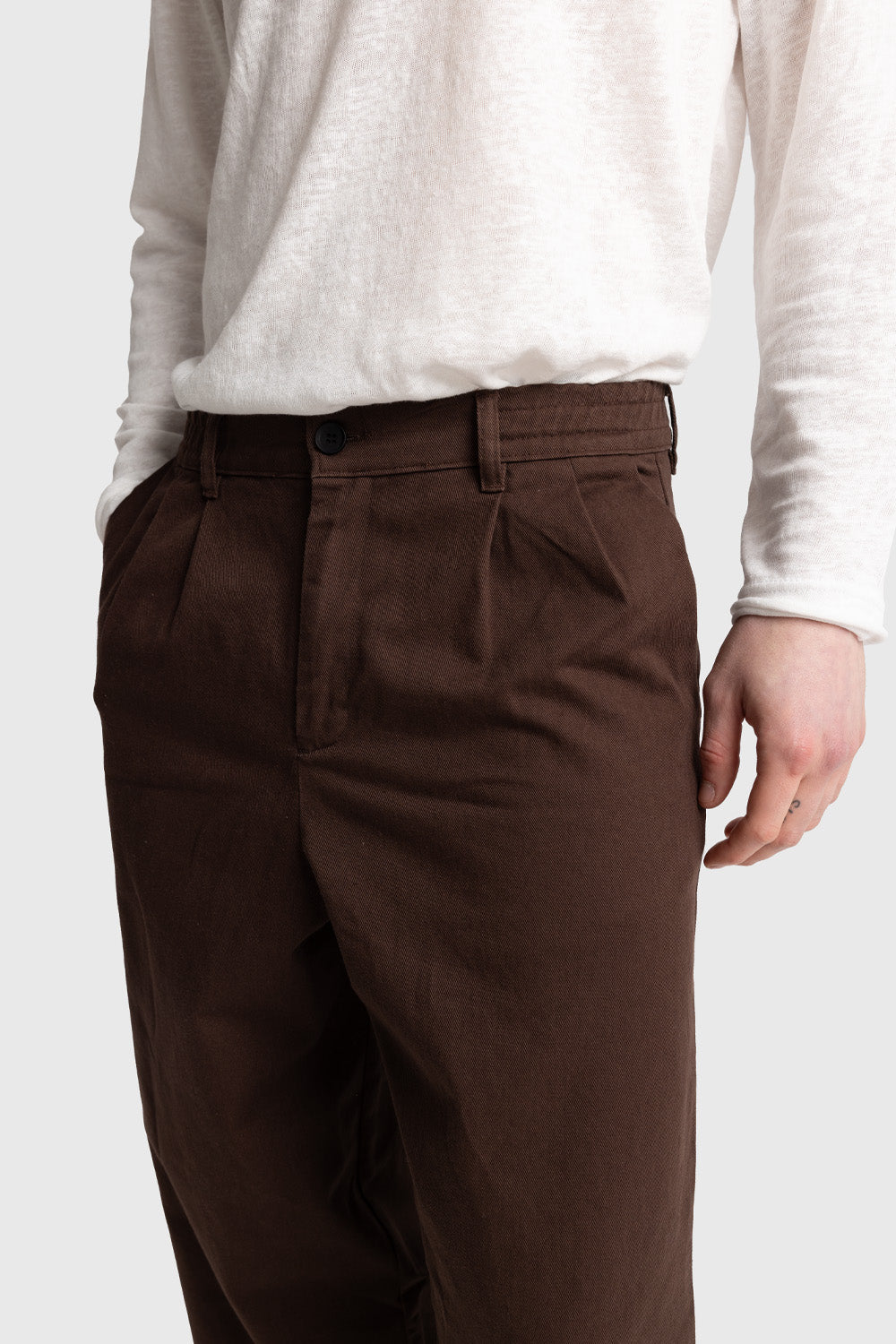 Giesto Pantalon en gabardine plissé - Noir