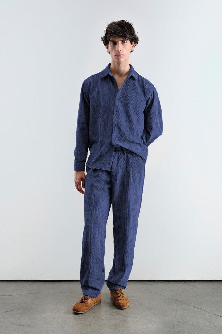 Giesto Pantalon en velours côtelé bleu marine plissé - Bleu marine