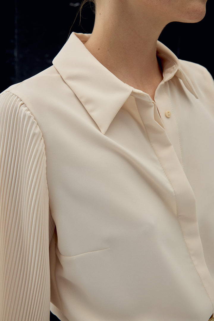 Sateen Chemisier à manches plissées - Beige