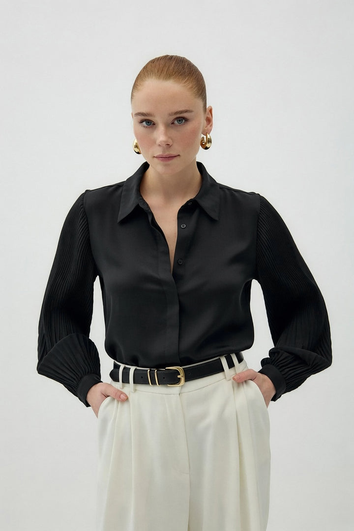 Sateen Chemisier à manches plissées - Noir