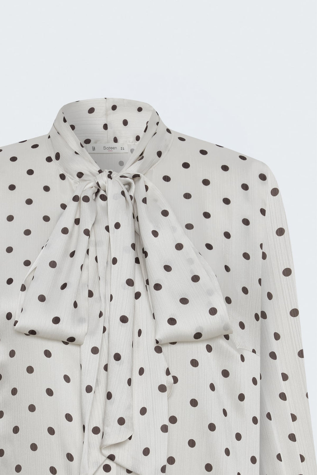 Sateen Chemise à Motif à Pois avec Foulard - Écru-Marron