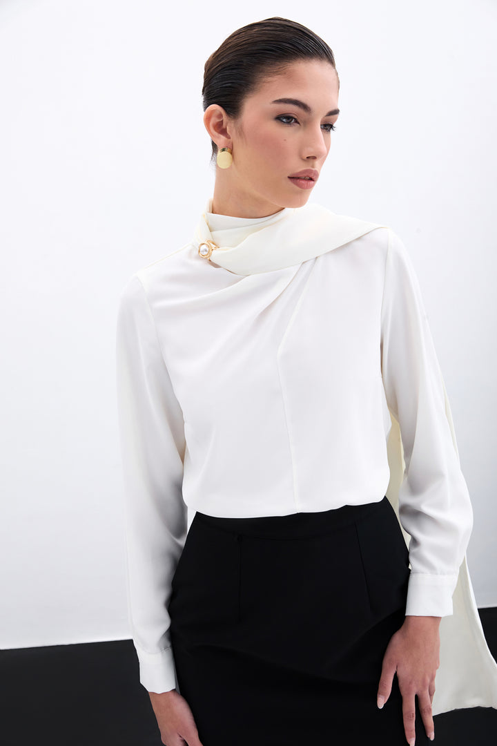 Sateen Blouse avec Détails en Châle - Écru