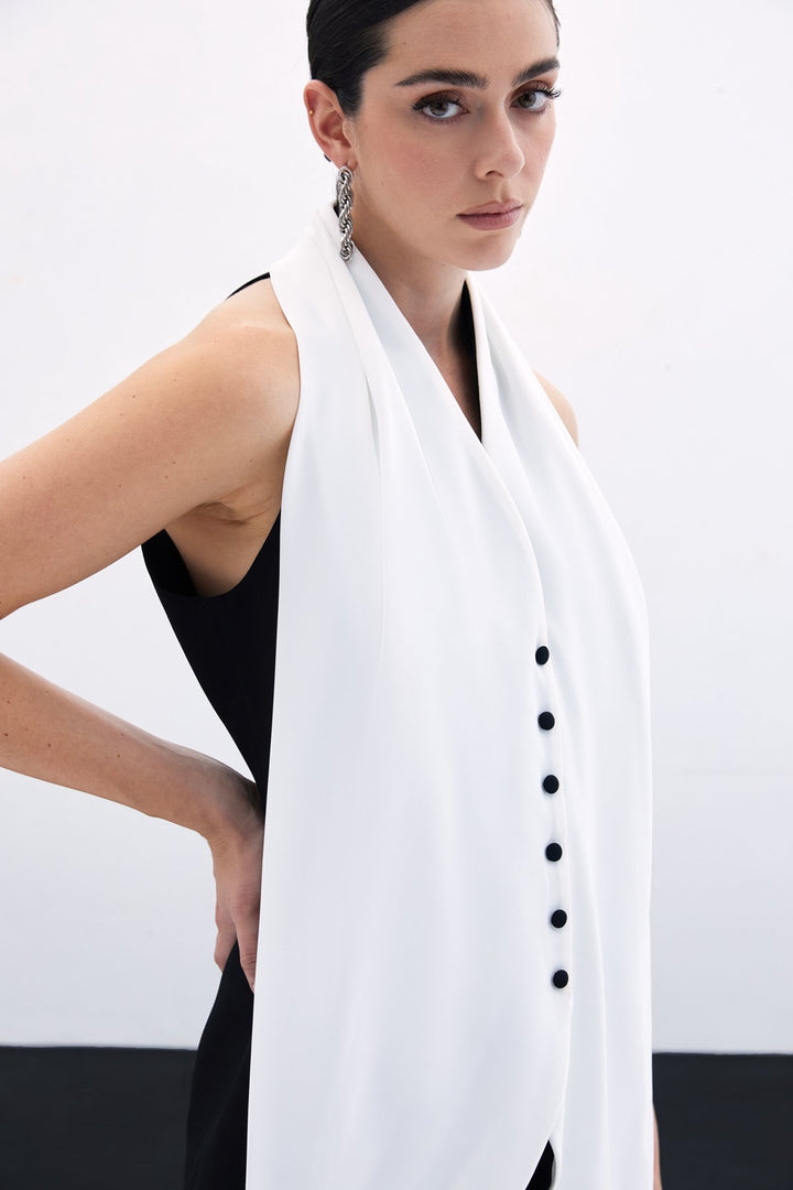Sateen Gilet avec détails en écharpe - Noir