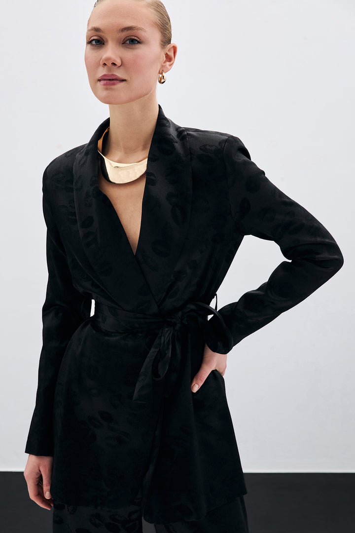 Sateen Veste ceinturée à col châle - Noir