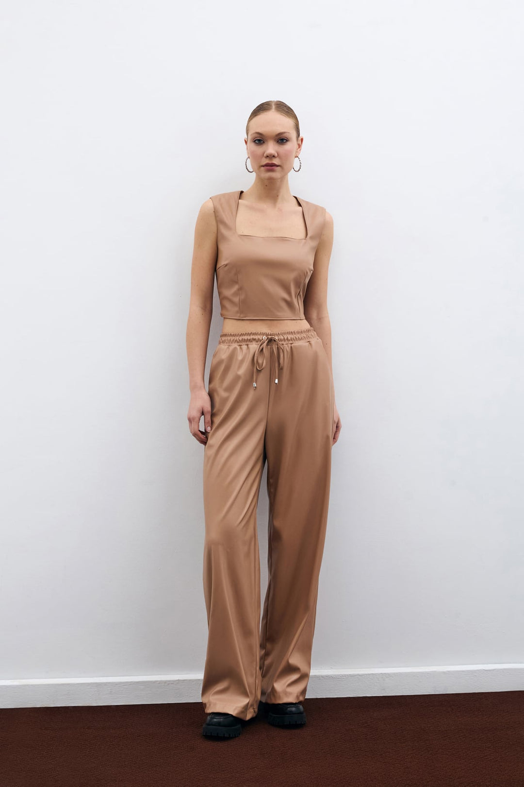 Sateen Pantalon en Cuir Ample - Beige