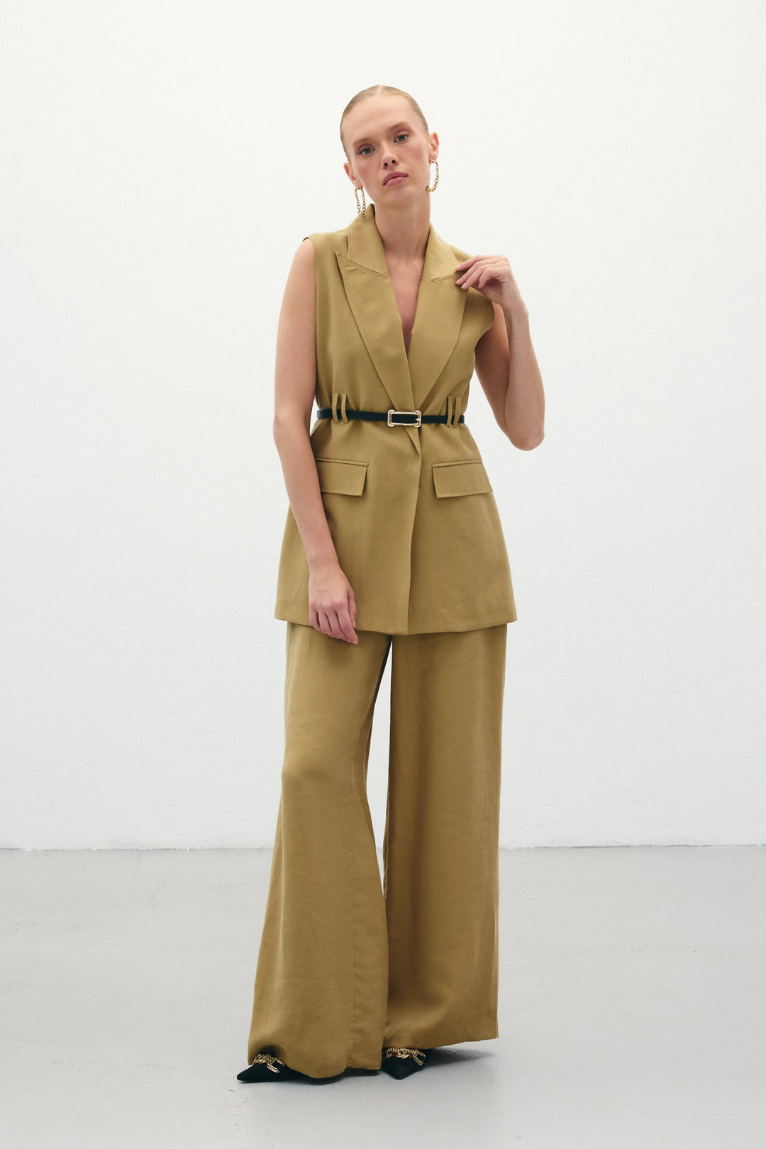 Sateen Pantalon en lin ample - Kaki