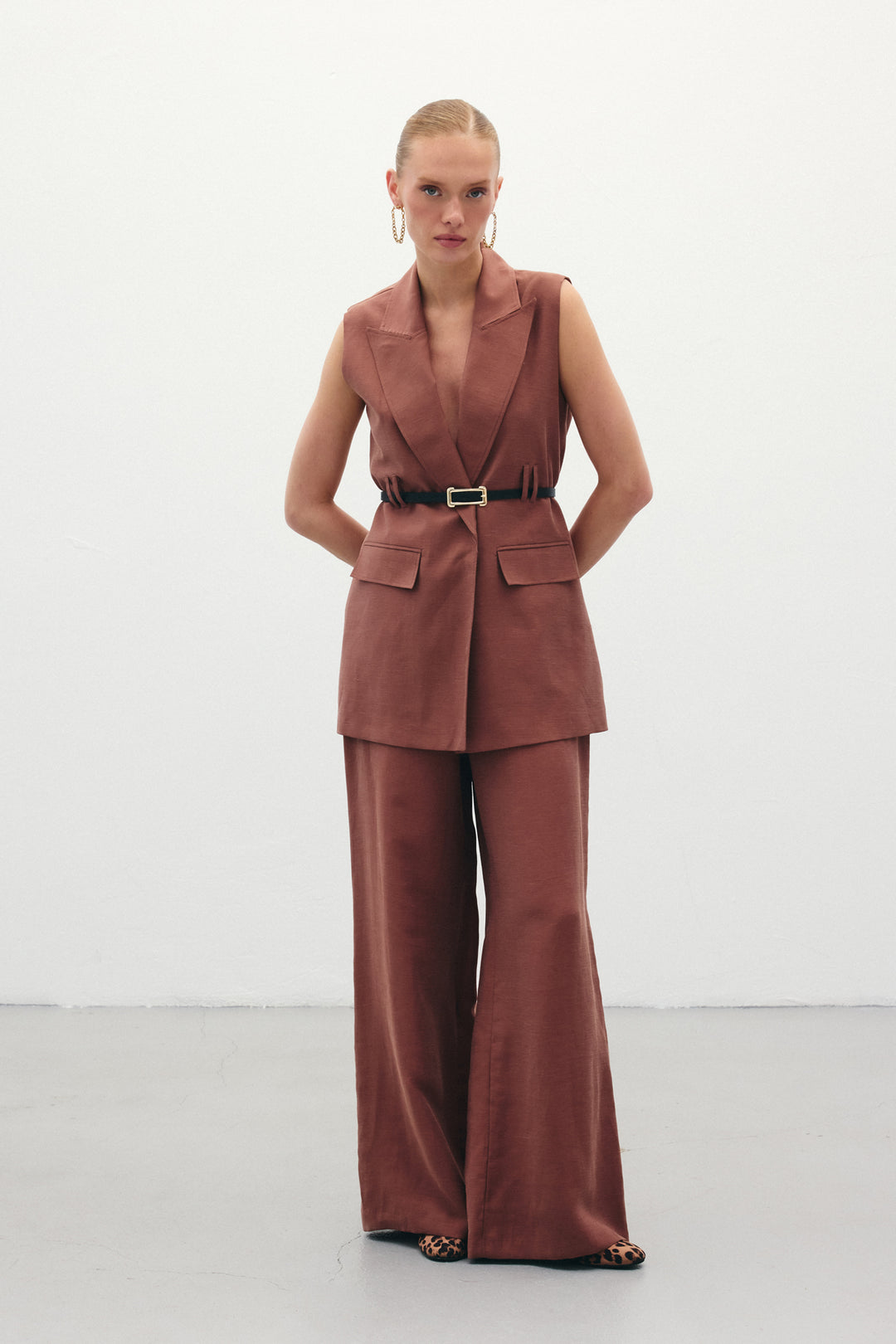 Sateen Pantalon en lin ample - Marron