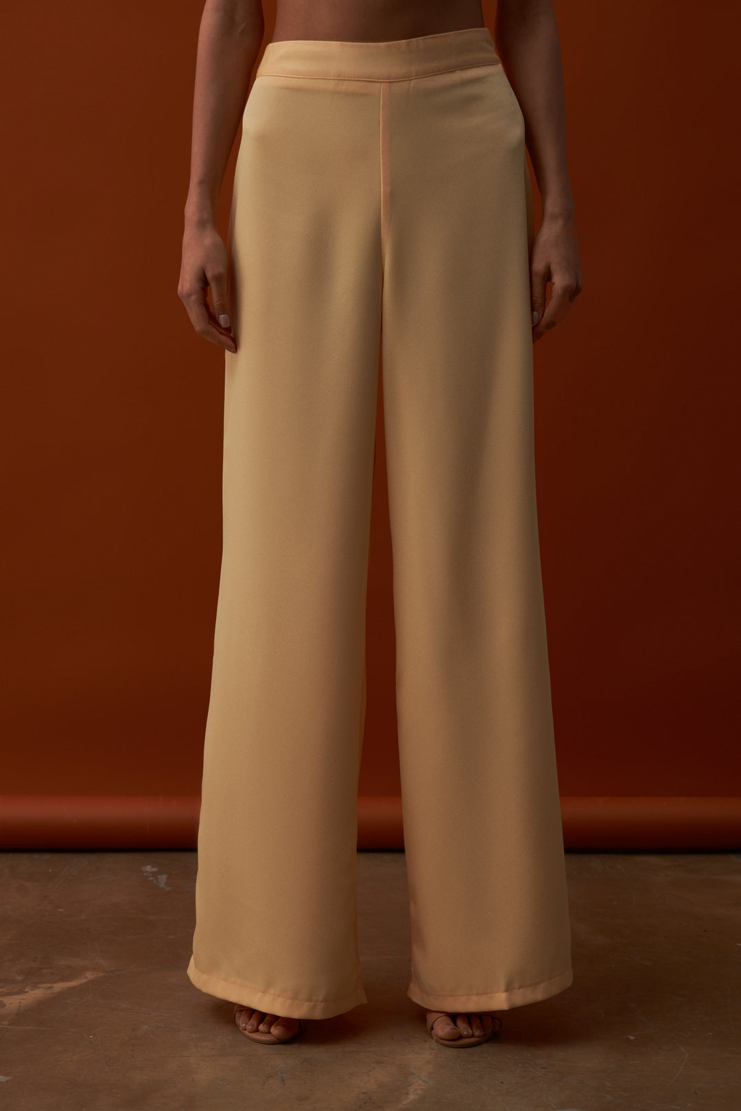 Sateen Pantalon Ample en Crêpe - Jaune