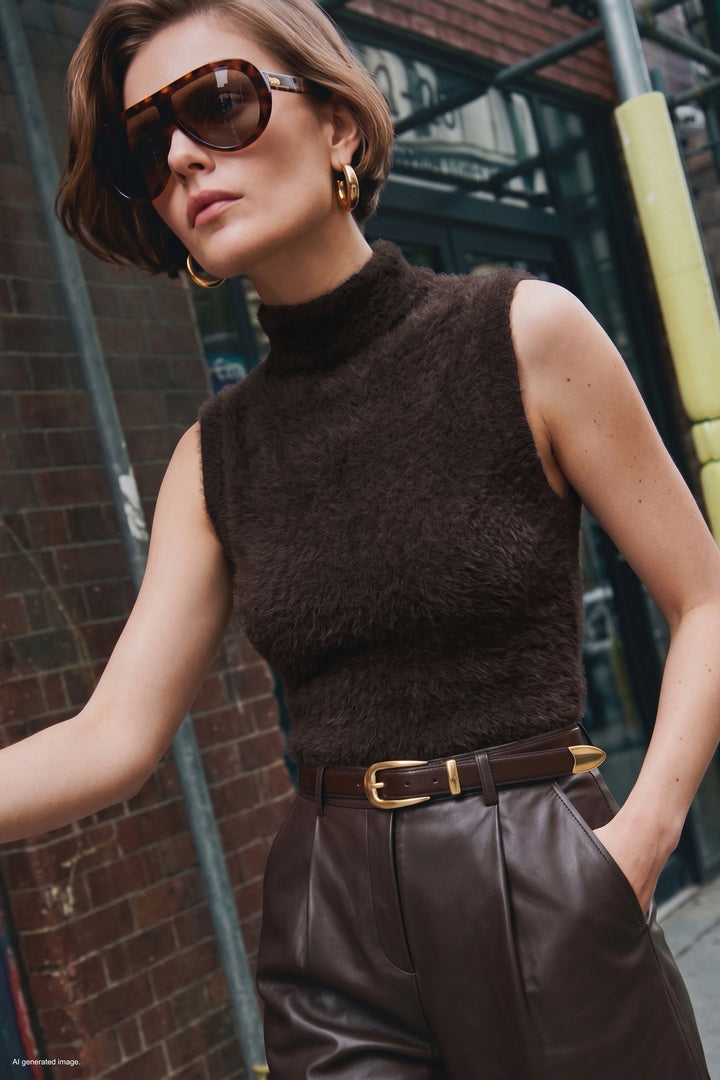 Sateen Blouse en tricot à col zéro avec poils - Marron