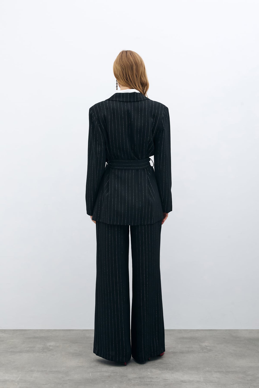 Sateen Veste ceinturée à rayures scintillantes - Noir çizgili