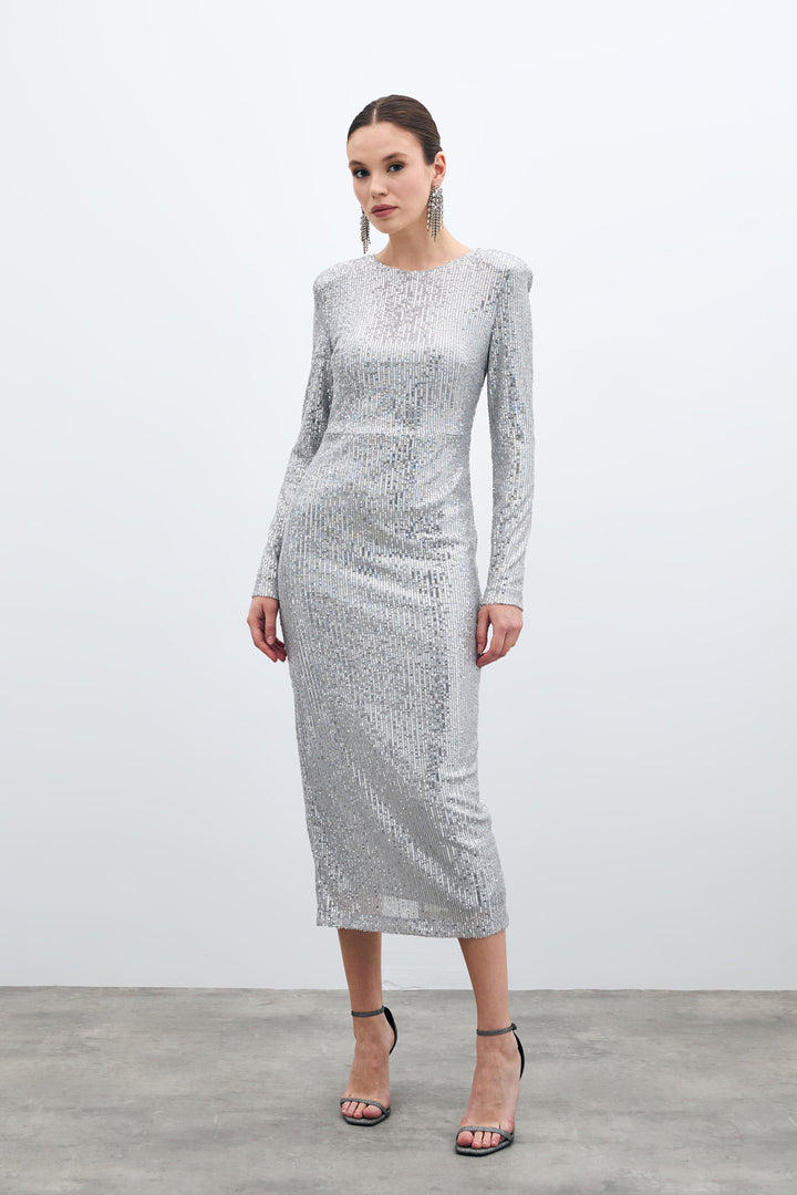 Sateen Robe Pailletée Décolletée au Dos - Argent