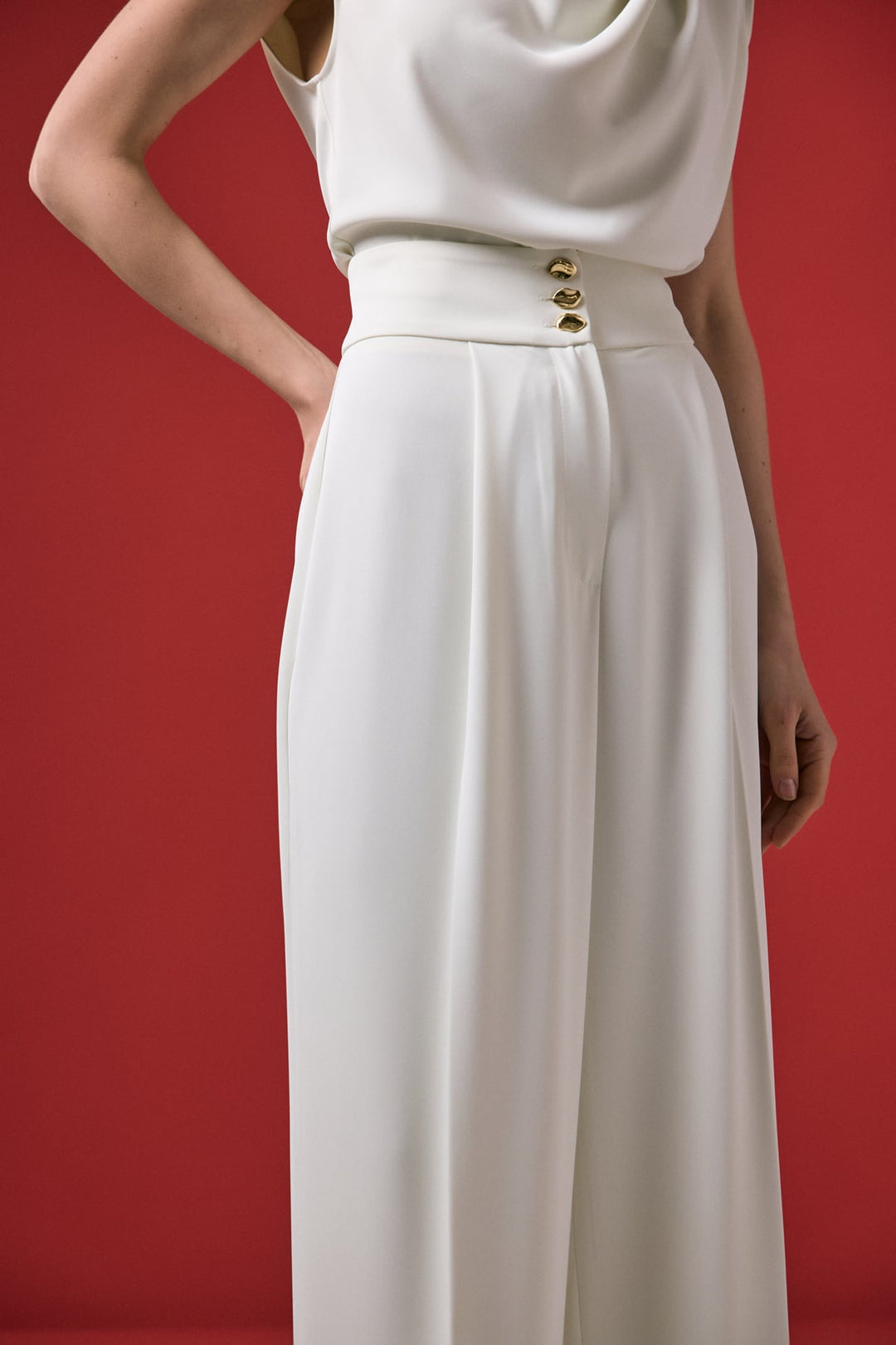 Sateen Pantalon Talia avec détail de bouton - Écru