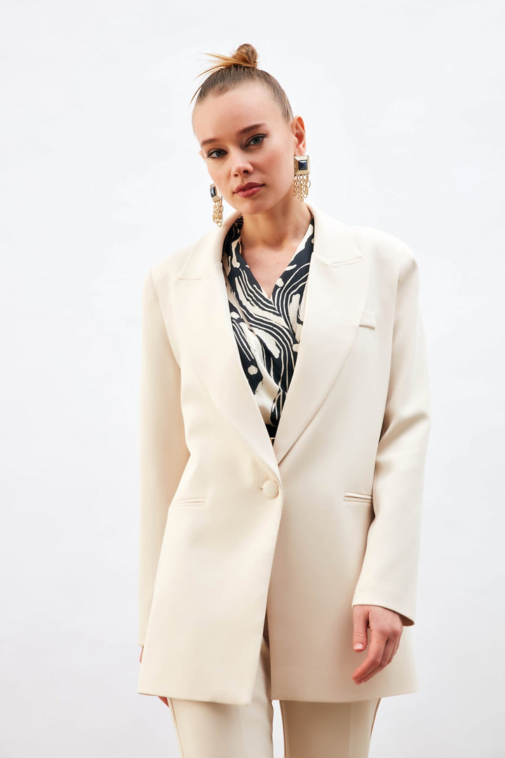Sateen Veste Ample à Bouton Unique - Beige
