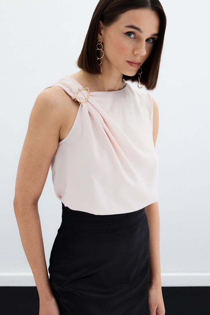 Sateen Blouse à épaule détaillée - Poudre