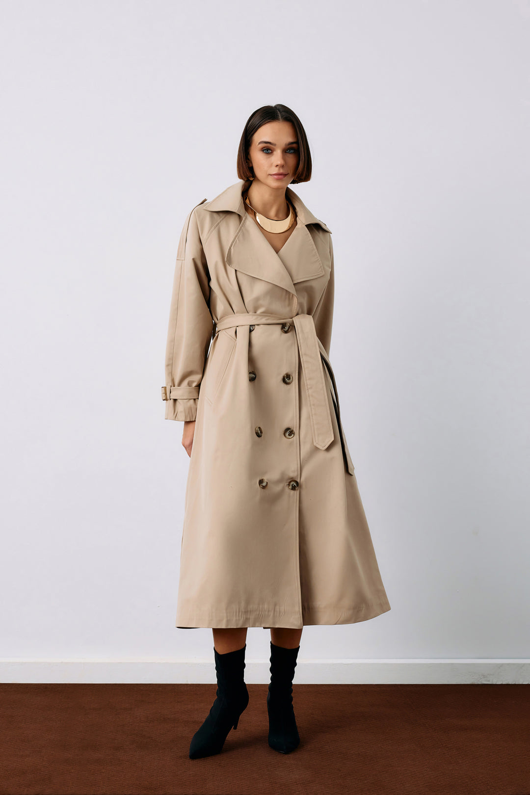 Sateen Trench avec Détails de Boucle - Beige
