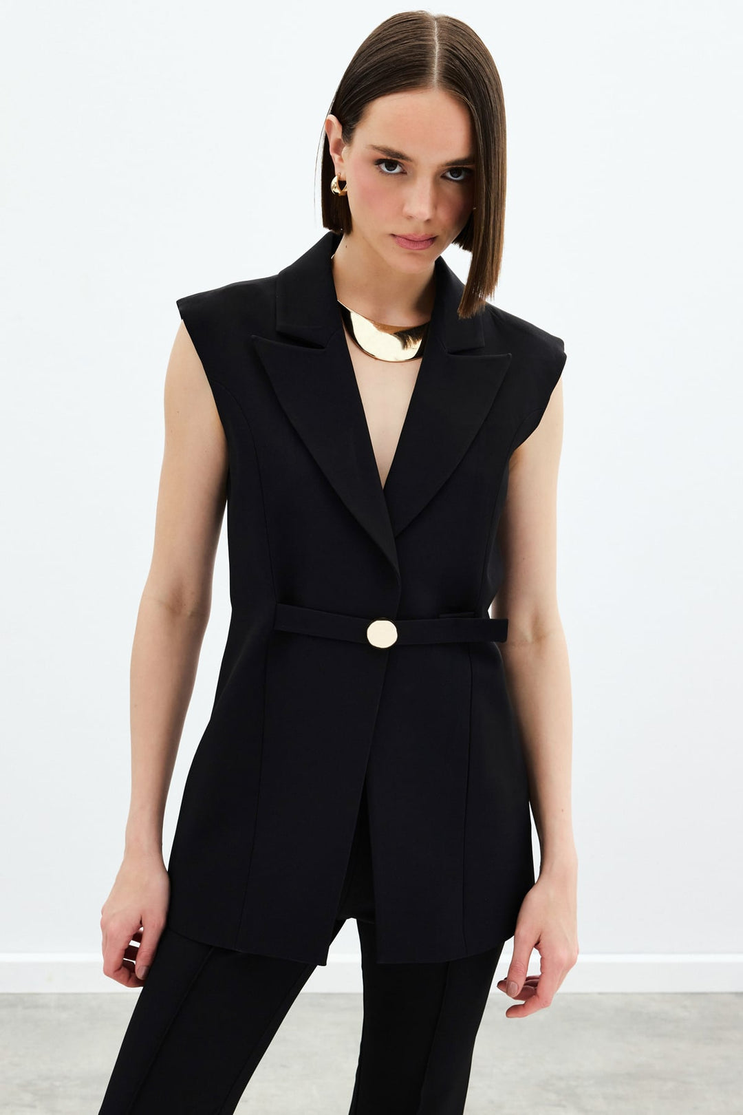 Sateen Gilet Long avec Détails de Boucle - Noir