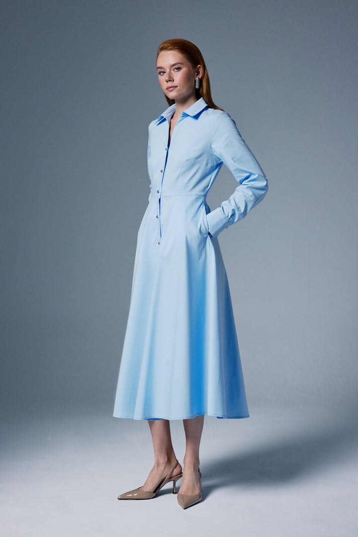 Sateen Robe Longue à Détails Boutonnés - Bleu