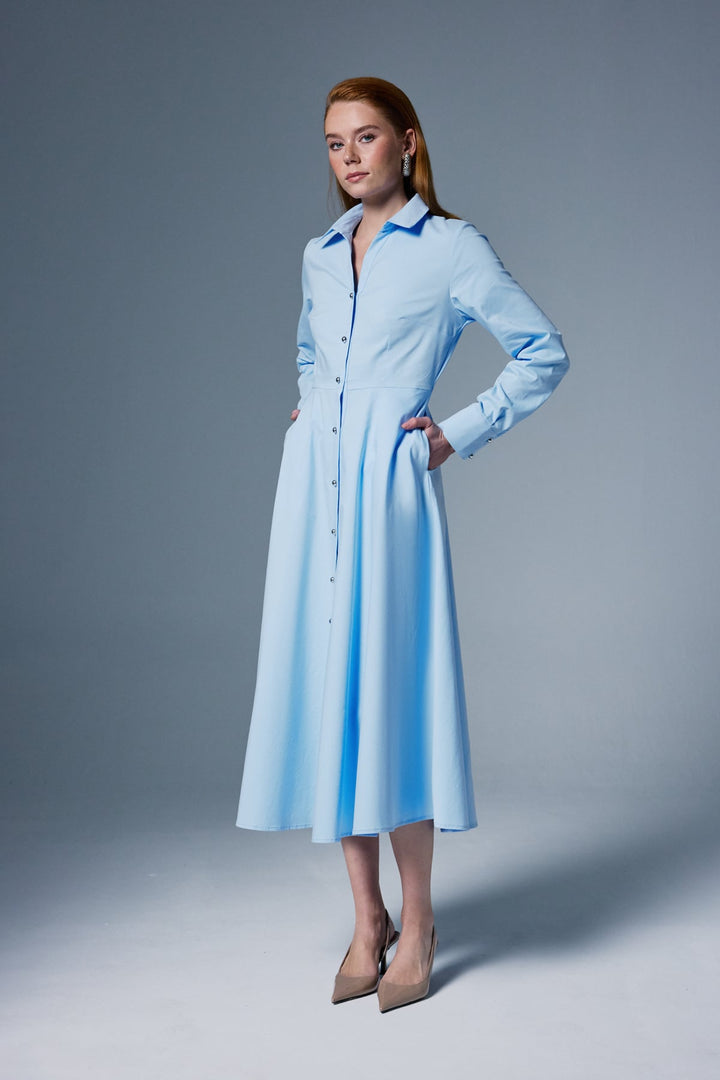 Sateen Robe Longue à Détails Boutonnés - Bleu