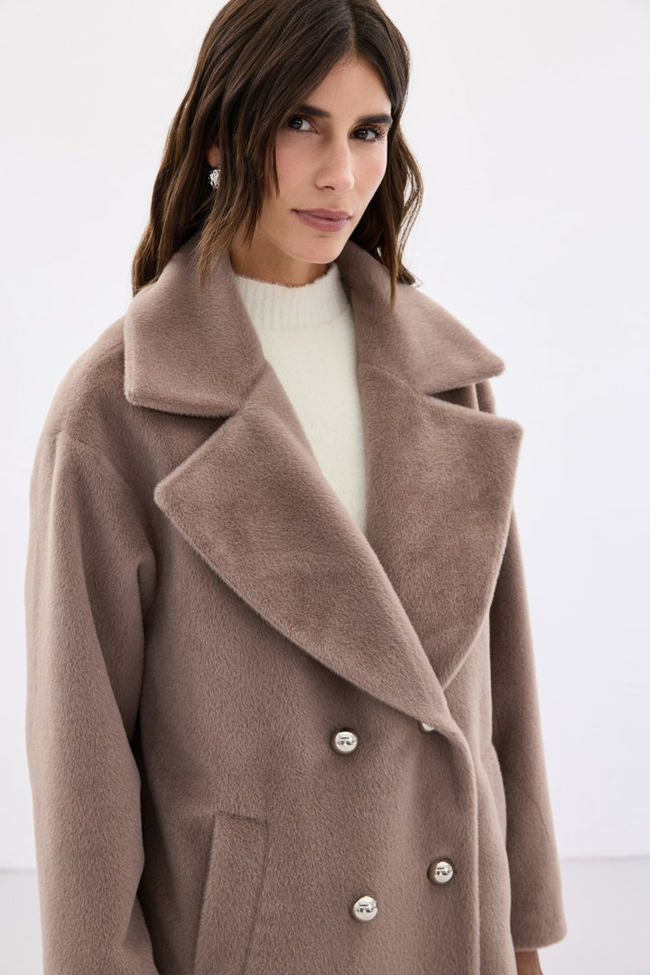 Sateen Manteau Long à Détails de Boutons - Vison