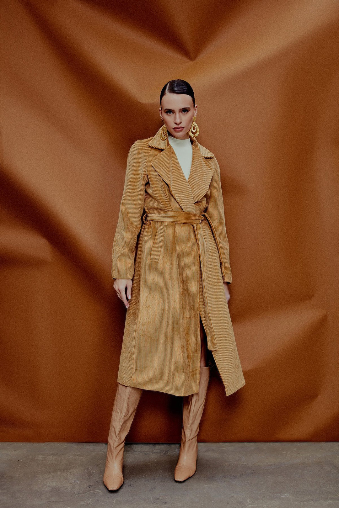 Sateen Manteau trench en velours long - camel