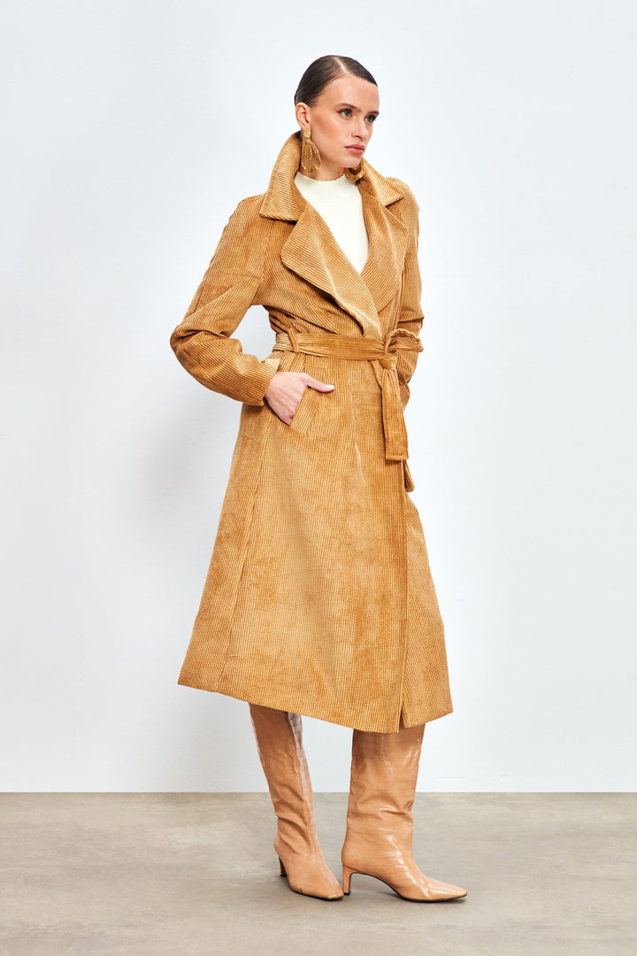 Sateen Manteau trench en velours long - camel