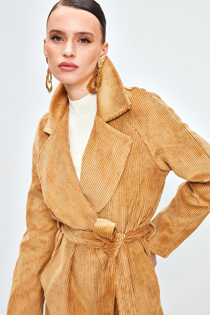 Sateen Manteau trench en velours long - camel