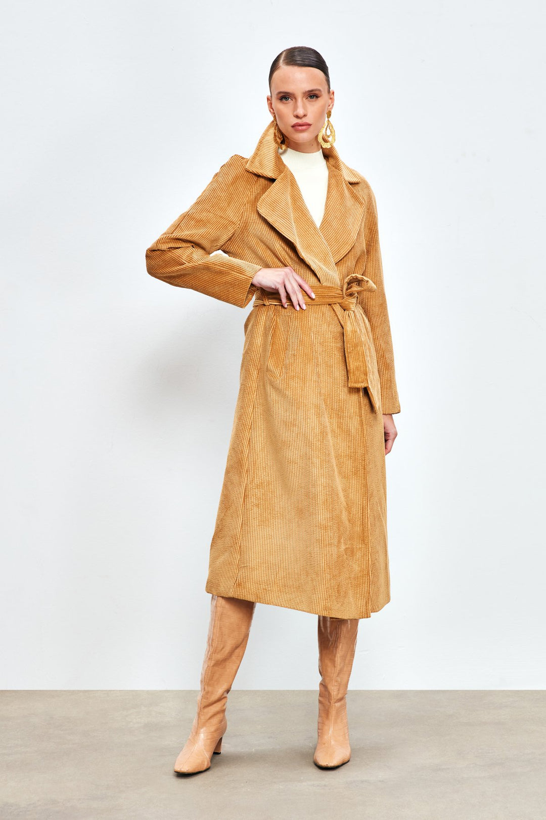 Sateen Manteau trench en velours long - camel