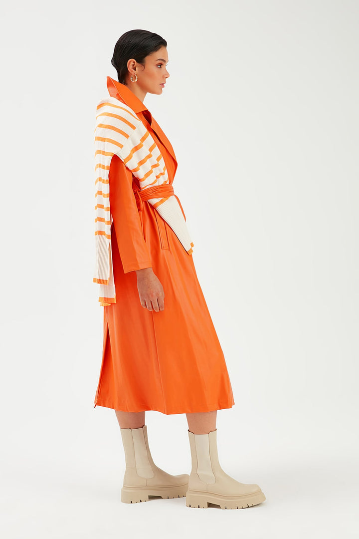 Sateen Trench en cuir long ceinturé - oranj