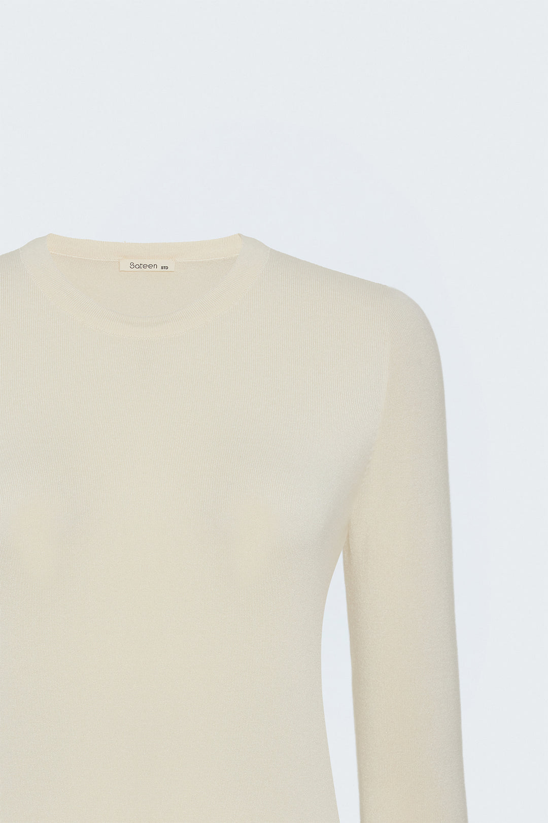 Sateen Tricot à manches longues avec détails pression - Écru