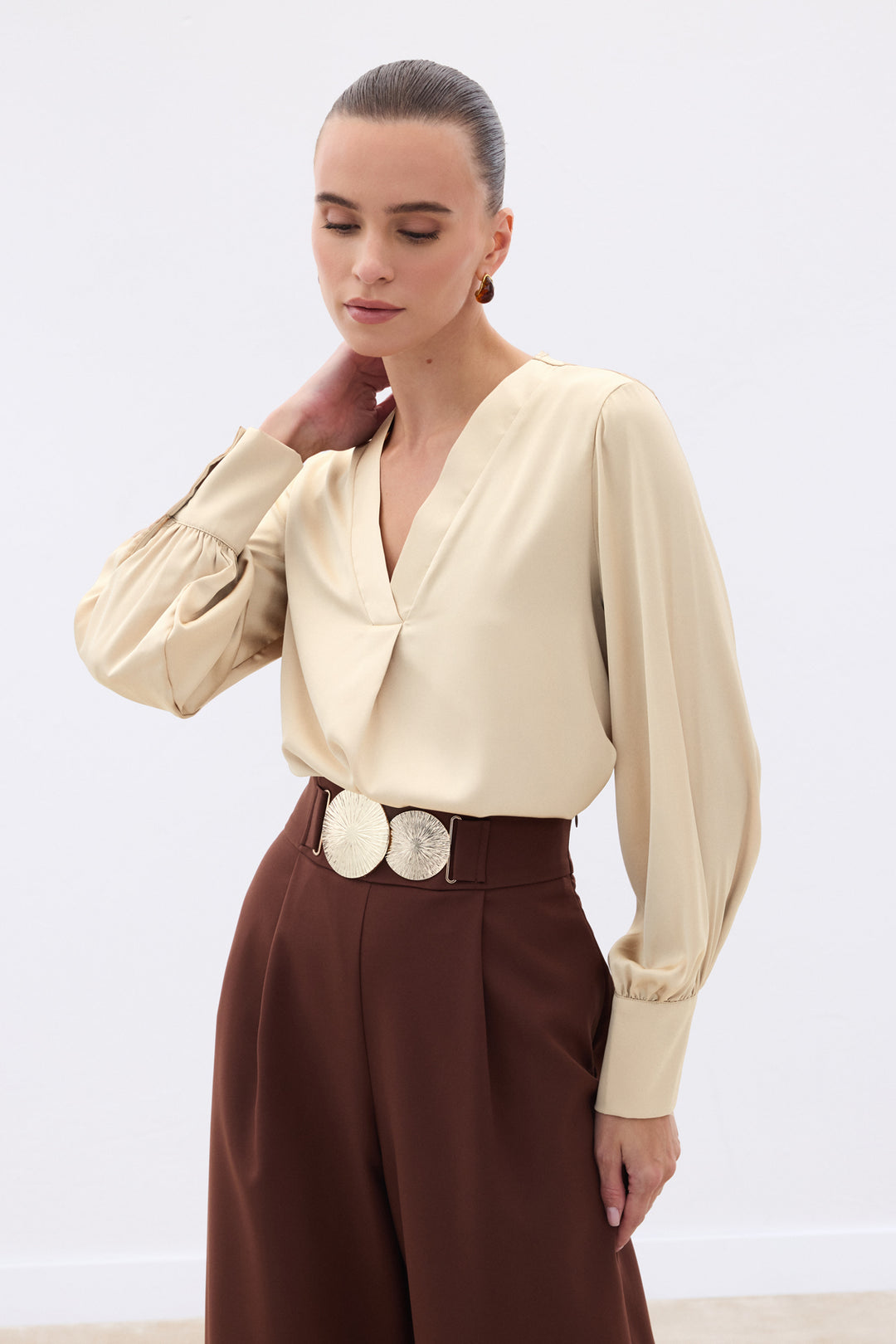 Sateen Blouse Satin à Col en V - Beige
